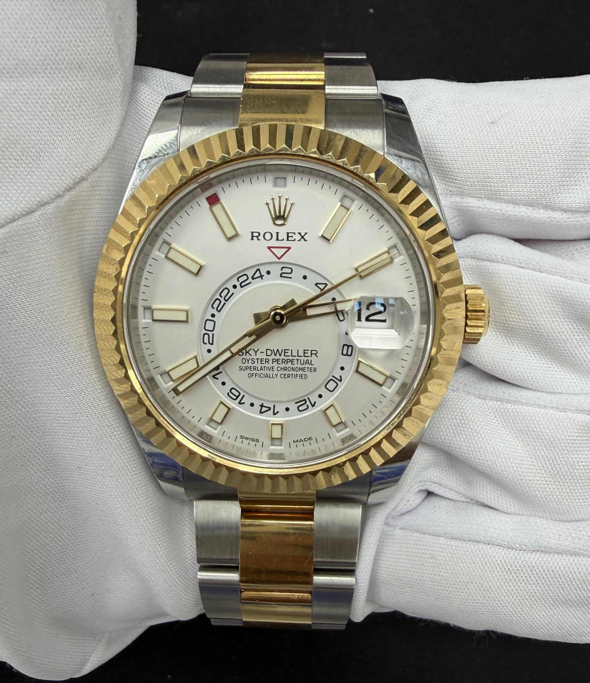 Rolex sky dweller 326933