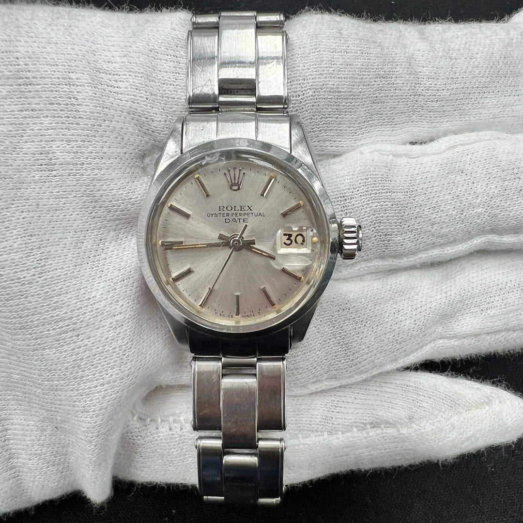 ROLEX OYSTER PERPETUAL DATE 6917