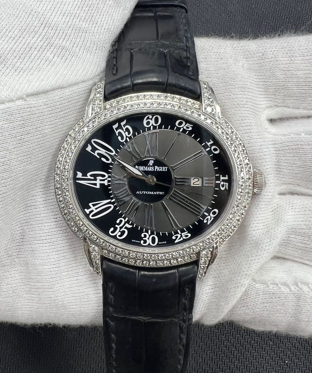AUDEMARS PIGUET MILLENARY 15320BC.OO.D002CR.01