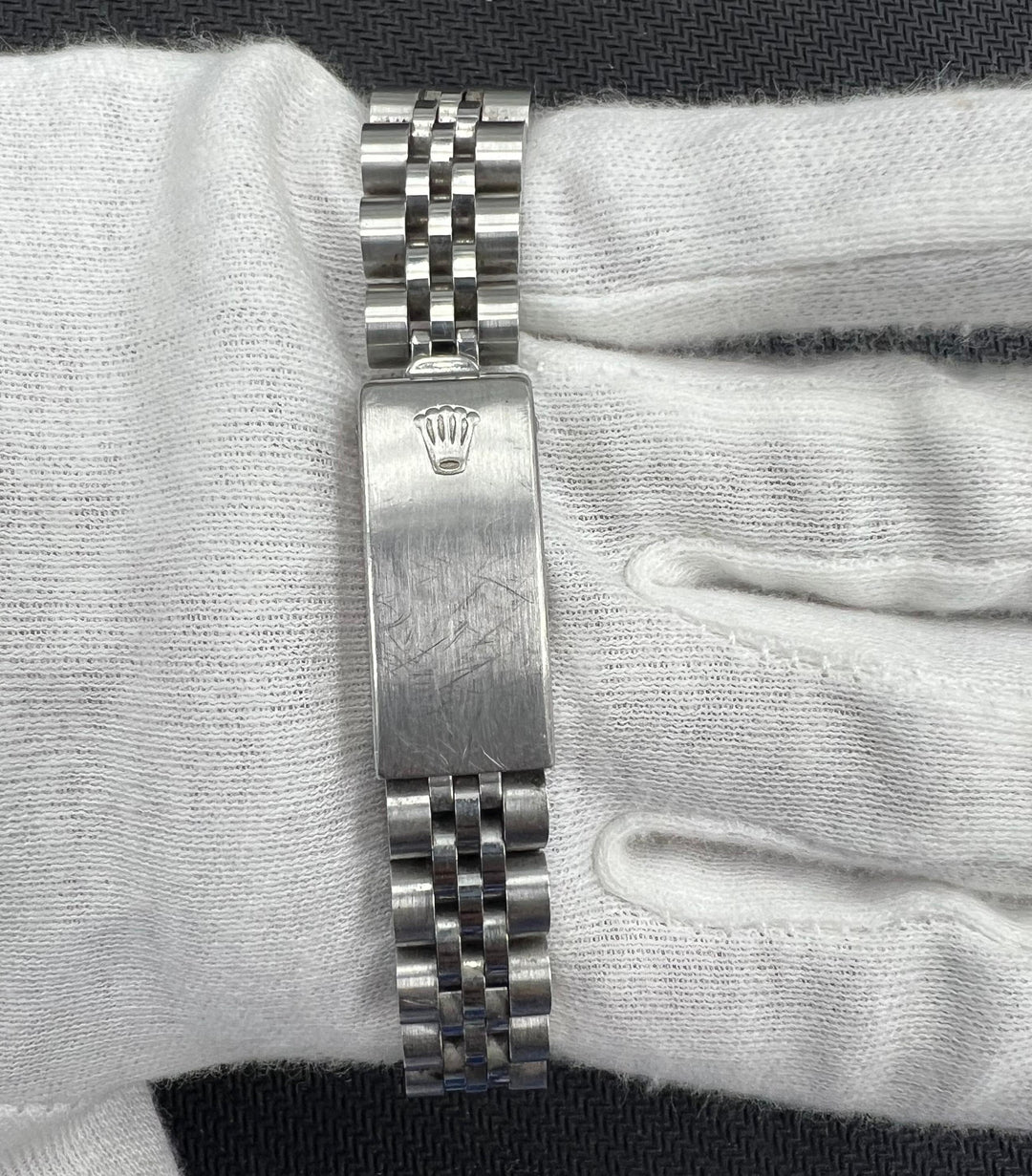 ROLEX OYSTER PERPETUAL DATE 6917SV
