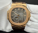 Load image into Gallery viewer, PATEK PHILIPPE NAUTILUS 5712R-001
