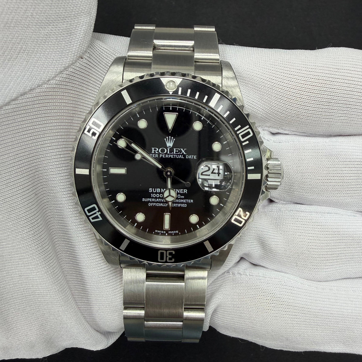 Rolex submariner date 16610